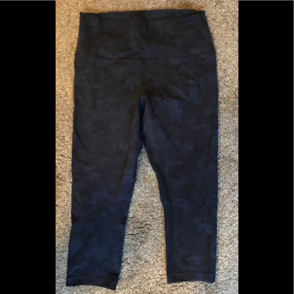 Size 8 gently worn Lululemon Athletica leggings